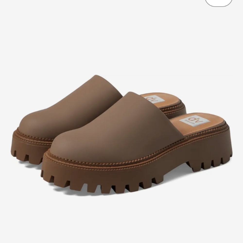 NWOB DV by Dolce Vita Mushroom Clogs. Size 6.5
